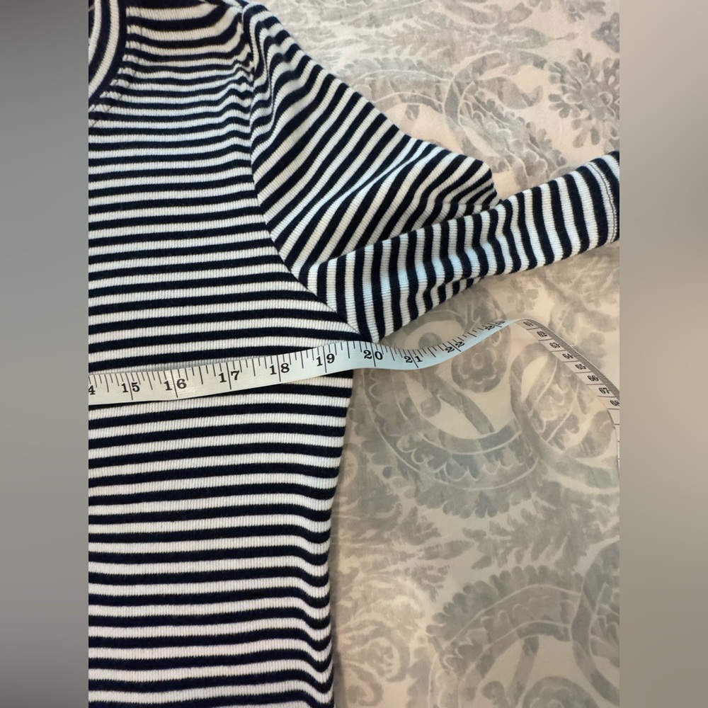 NWOT Banana Republic Factory Ribbed Shirt (XL) - Picture 7 of 9
